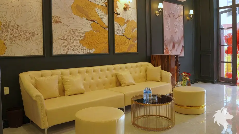 마사지 업소 로비 대기석